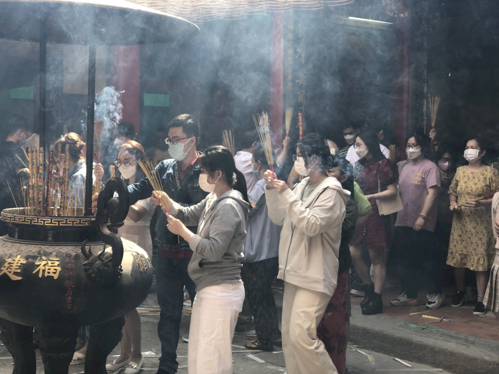 You can either prepare your own offerings or purchase ready-made ones